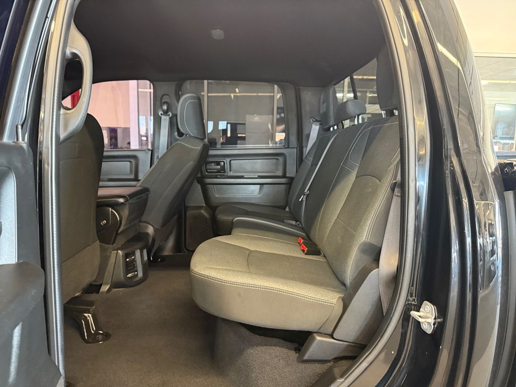 2022 Ram 2500 Tradesman photo 17