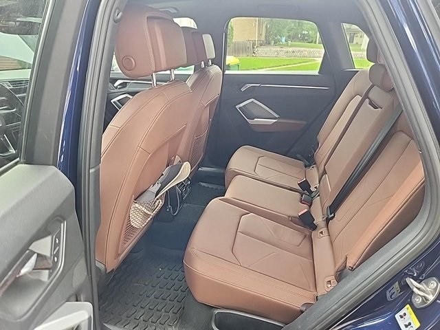2022 Audi Q3 S line Premium Plus photo 6