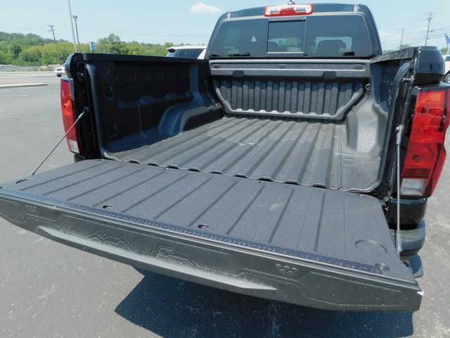 2026 Chevrolet Colorado Work Truck photo 10