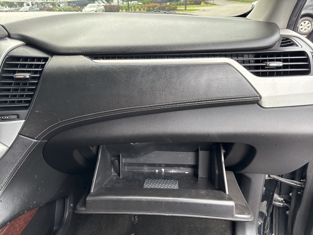 2017 Gmc Yukon SLE photo 20