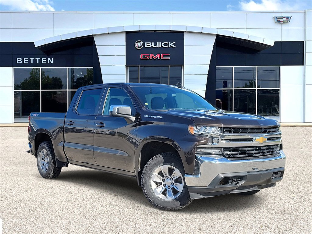 2019 Chevrolet Silverado 1500 LT photo 2