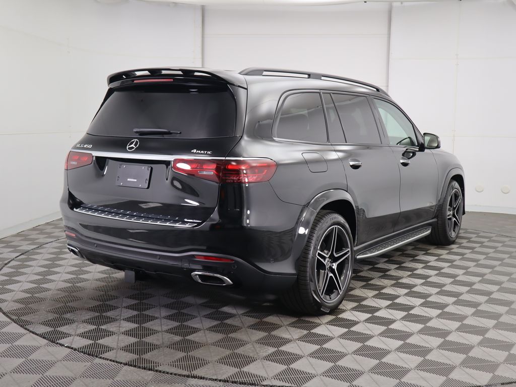 2025 Mercedes Benz GLS 450 4MATIC photo 5