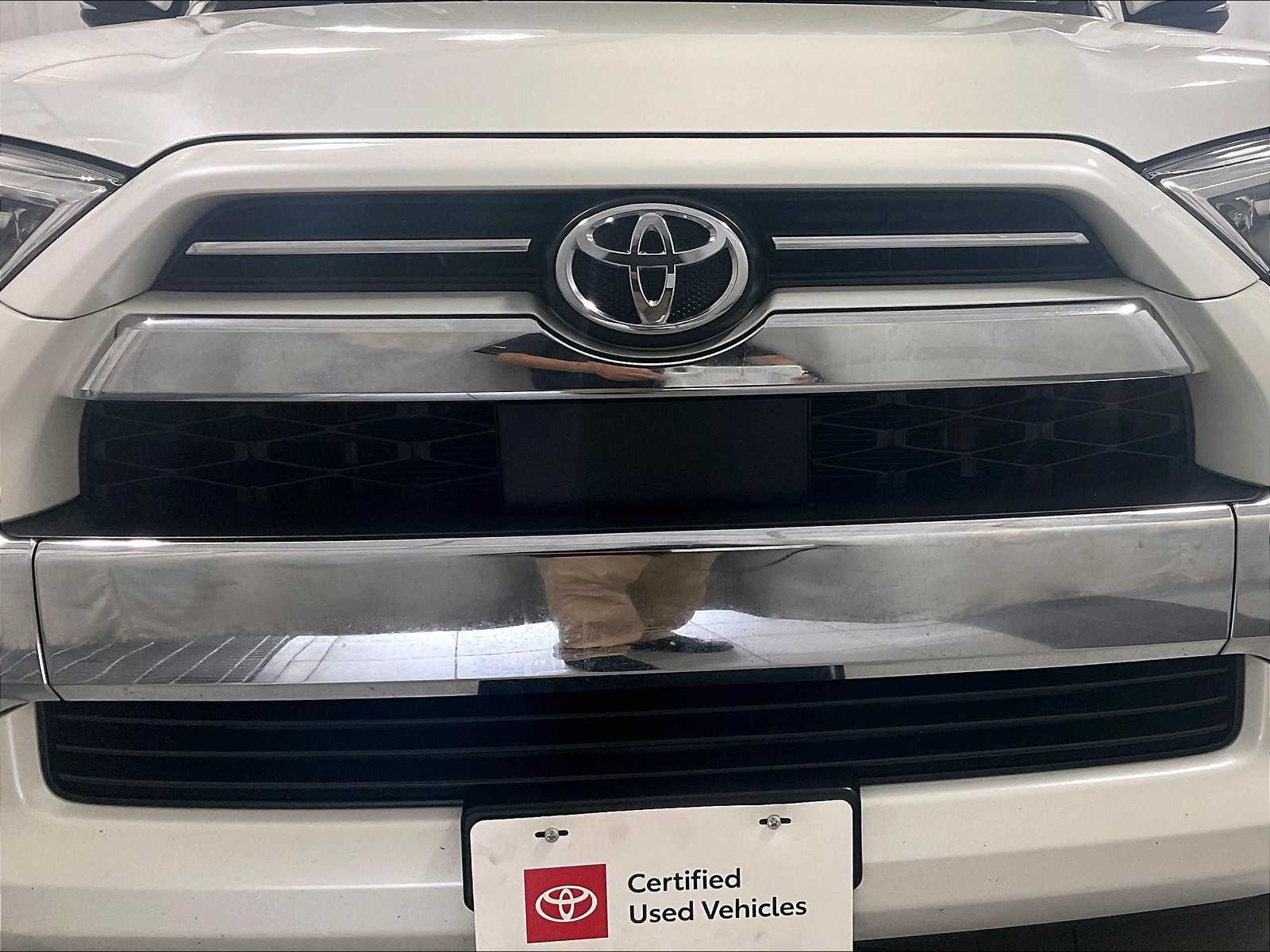 2021 Toyota 4Runner Limited photo 30