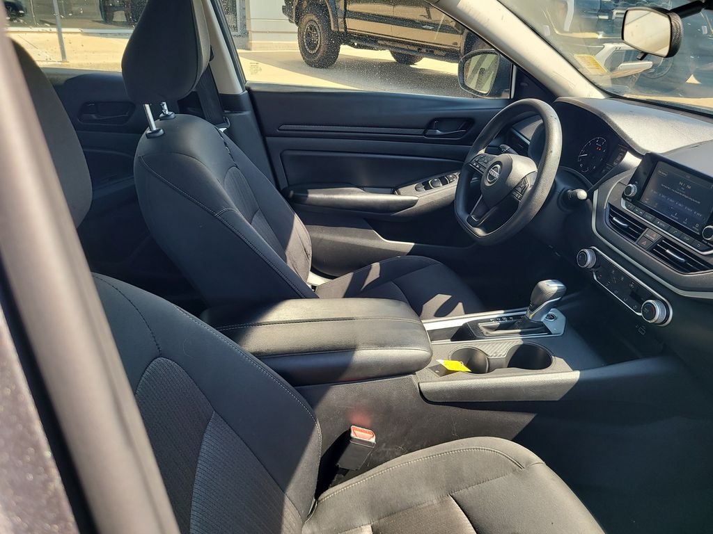 2024 Nissan Altima 2.5 S photo 23