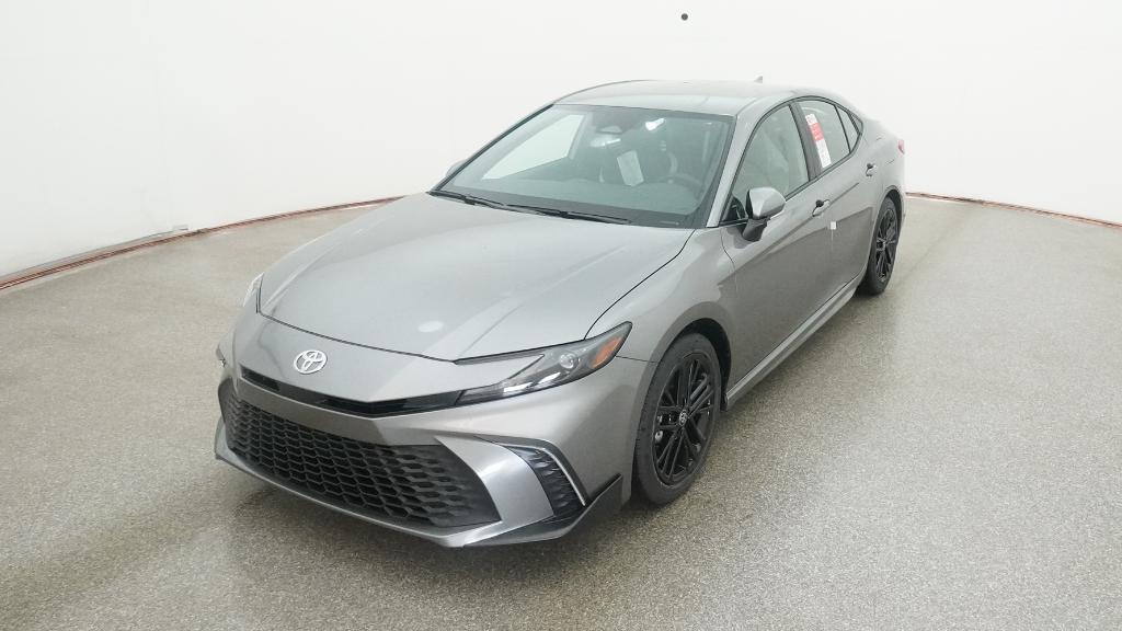 2025 Toyota Camry SE photo 3