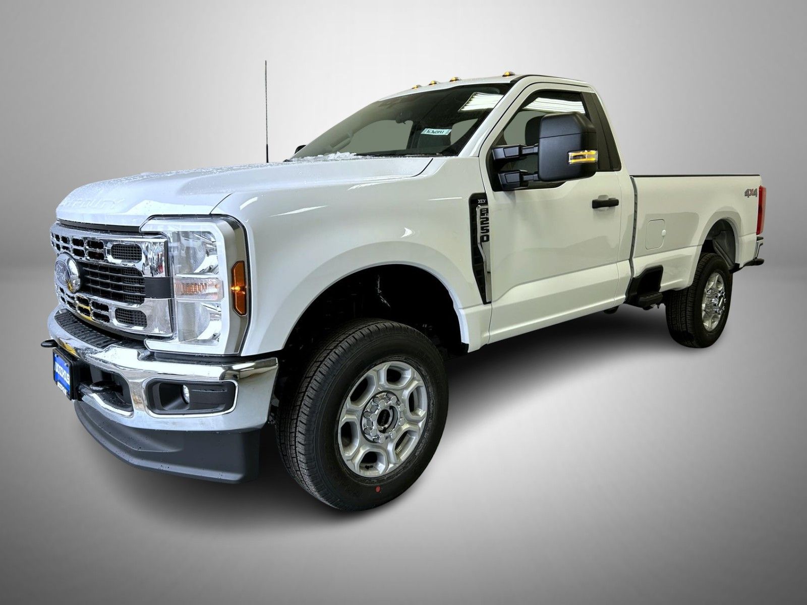 2026 Ford F-250 Super Duty XL's photo
