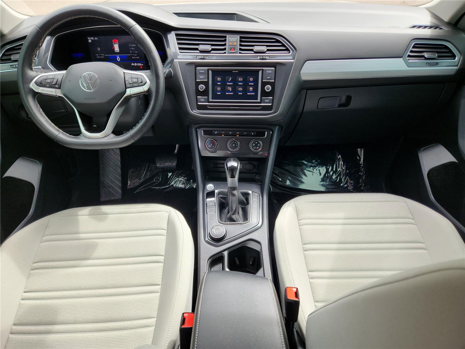 2022 Volkswagen Tiguan S photo 10