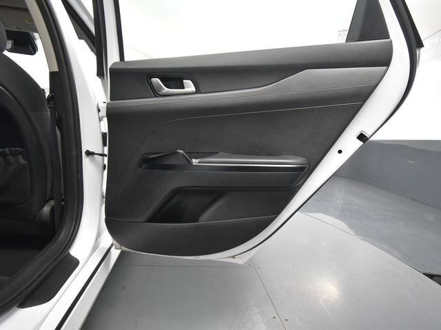 2021 Kia K5 LXS photo 31