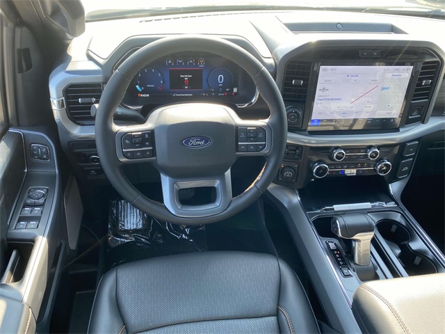 2025 Ford F-150 Lariat photo 11