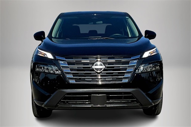 2024 Nissan Rogue SV photo 2