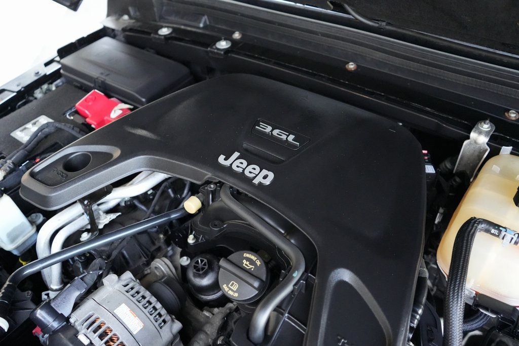 2019 Jeep Wrangler Unlimited Sahara photo 34