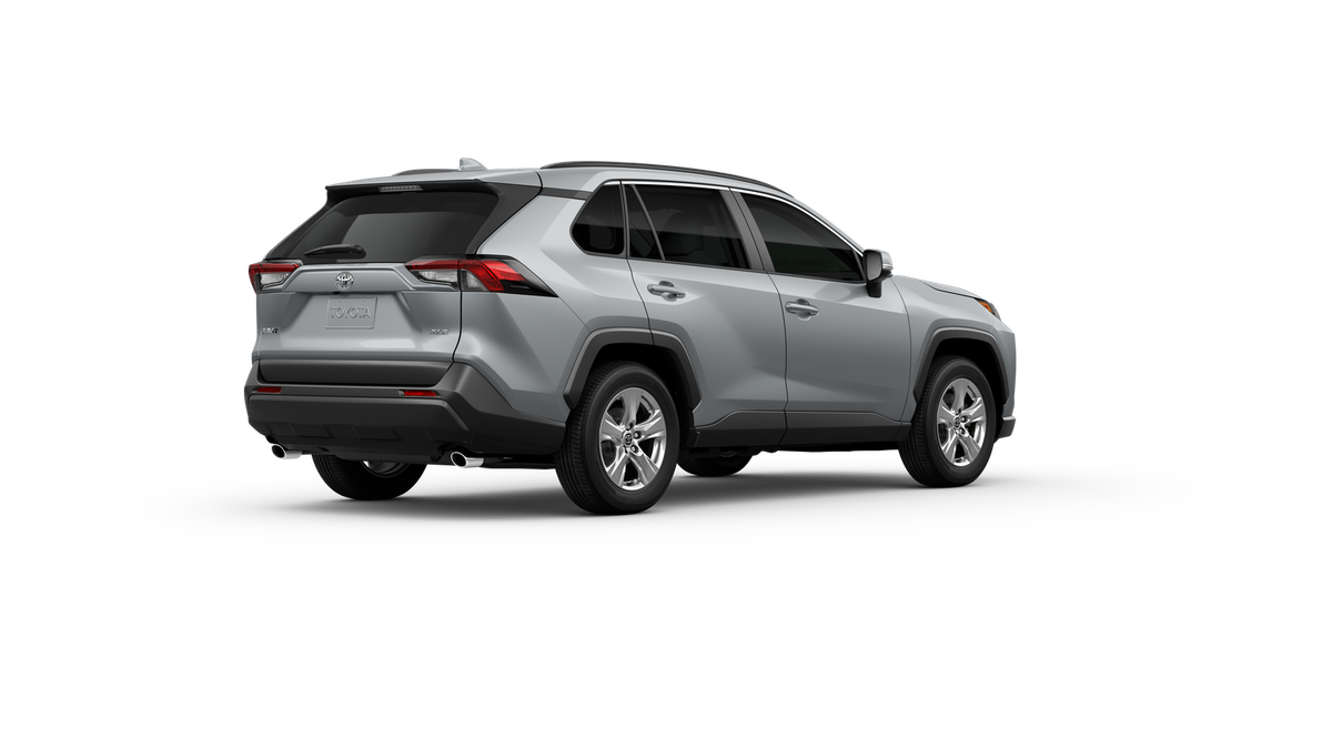 2025 Toyota RAV4 XLE photo 41