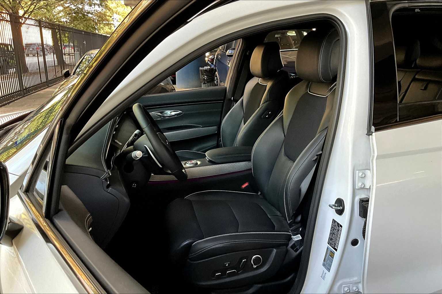 2023 Genesis GV70 Select Advanced 2.5T Sport Prestige photo 7