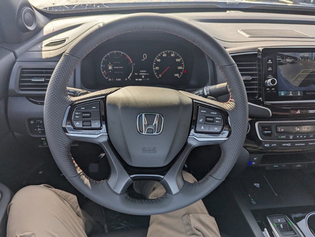2025 Honda Ridgeline Black Edition photo 11