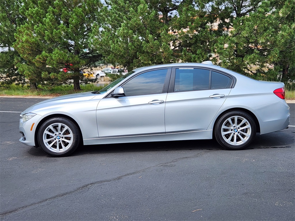 Used 2018 BMW 3 Series 320i with VIN WBA8E1G59JNU90404 for sale in Loveland, CO