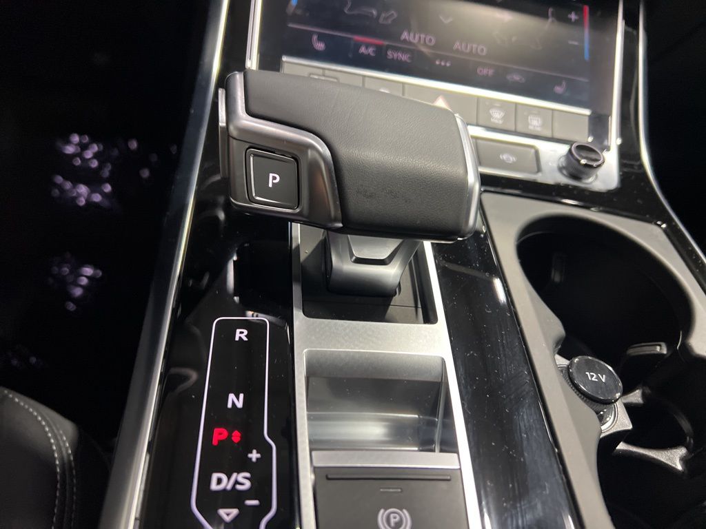 2025 Audi Q7 55 Premium photo 27