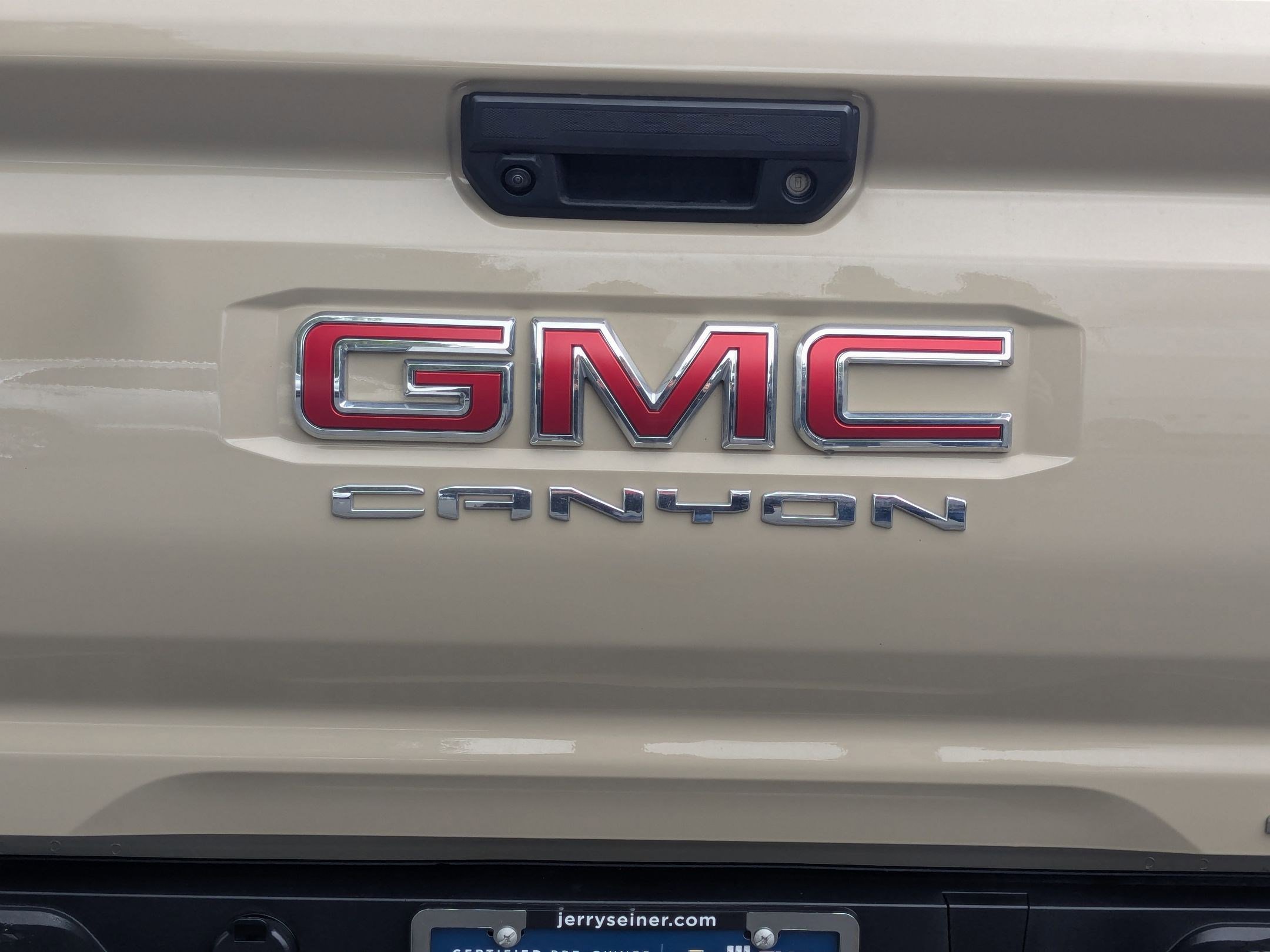 2024 Gmc Canyon AT4X photo 13