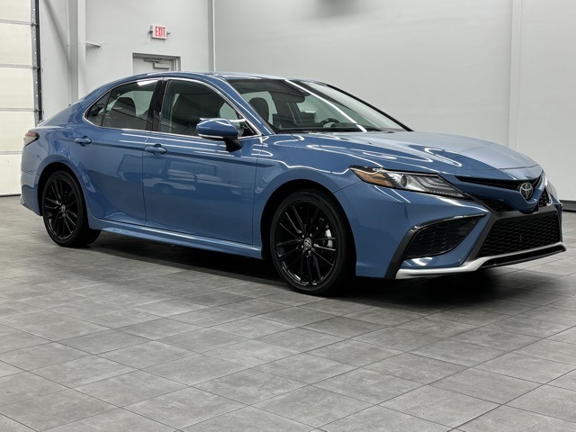 2023 Toyota Camry XSE's photo