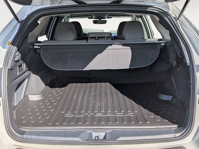 2025 Subaru Outback Premium photo 25