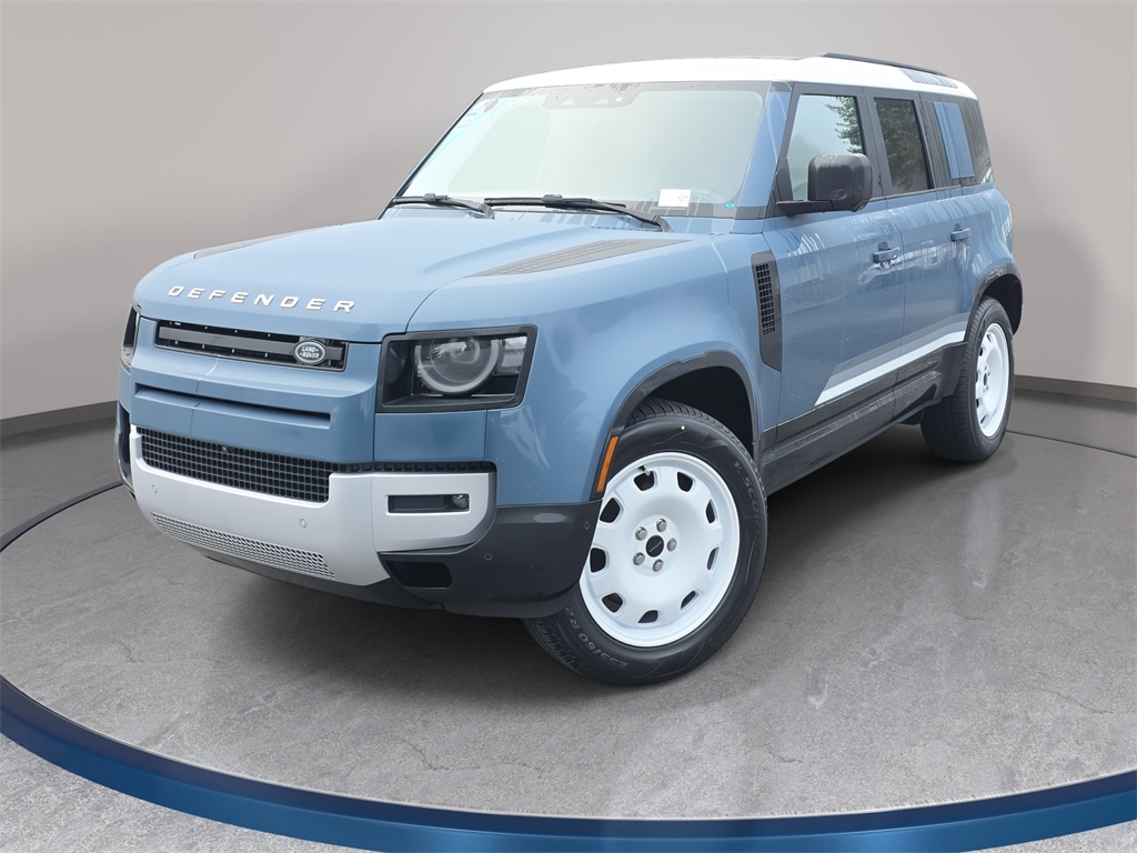 2026 Land Rover Defender S's photo
