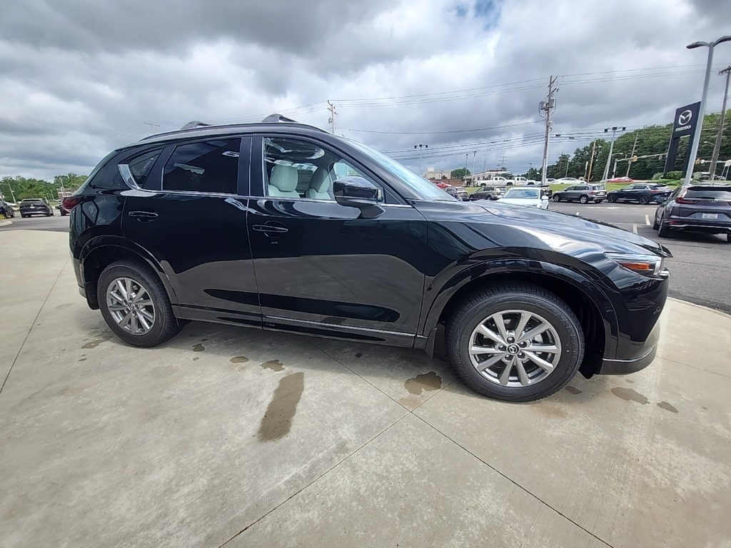 2025 Mazda CX-5 2.5 S Preferred photo 2