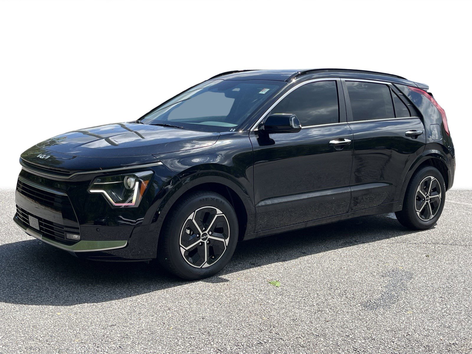 2025 Kia Niro SX Touring photo 15