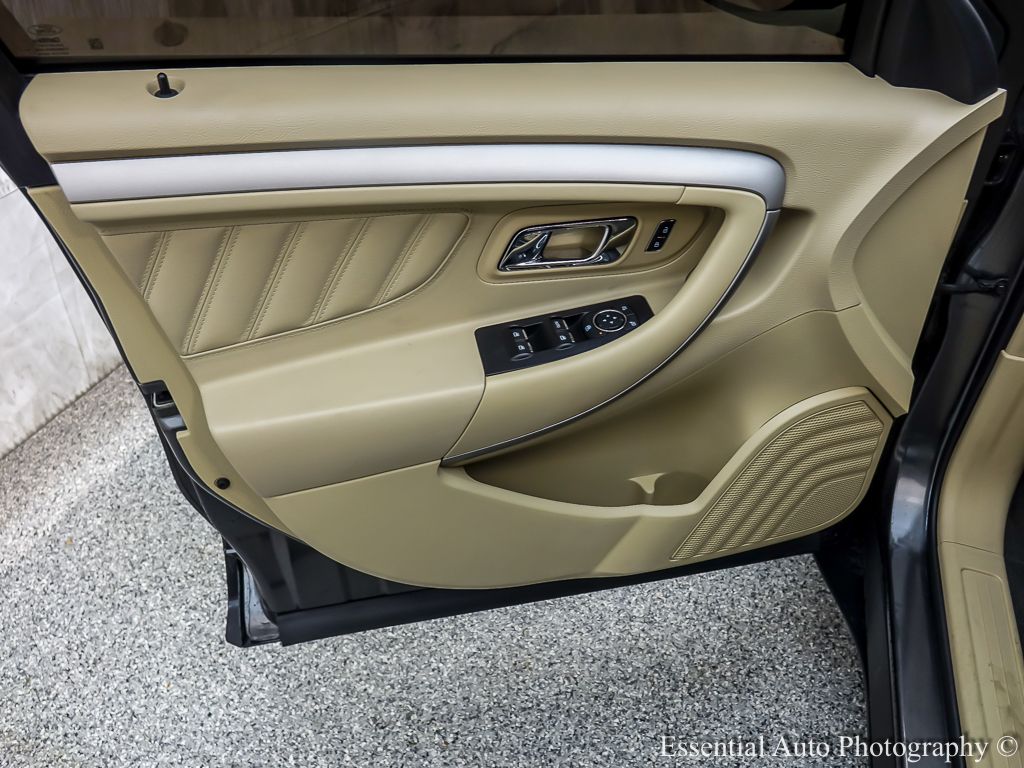 2018 FORD TAURUS - Image 19