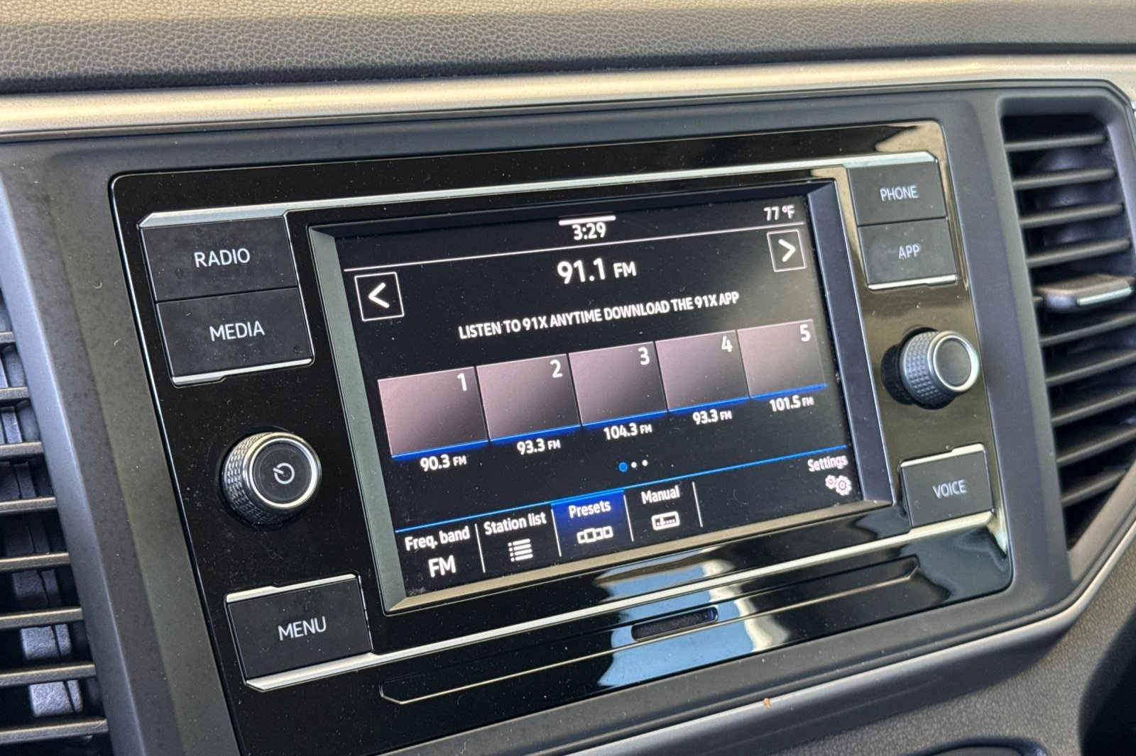 2021 Volkswagen Atlas S photo 19