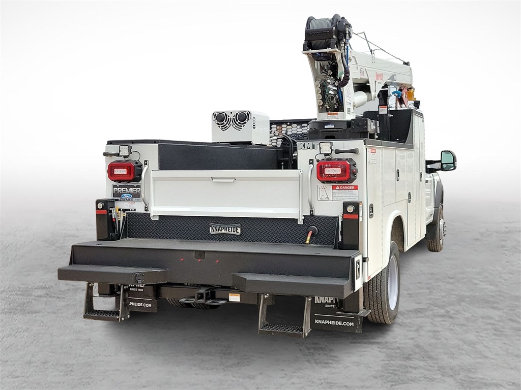 2024 Ford F-550 XL photo 10