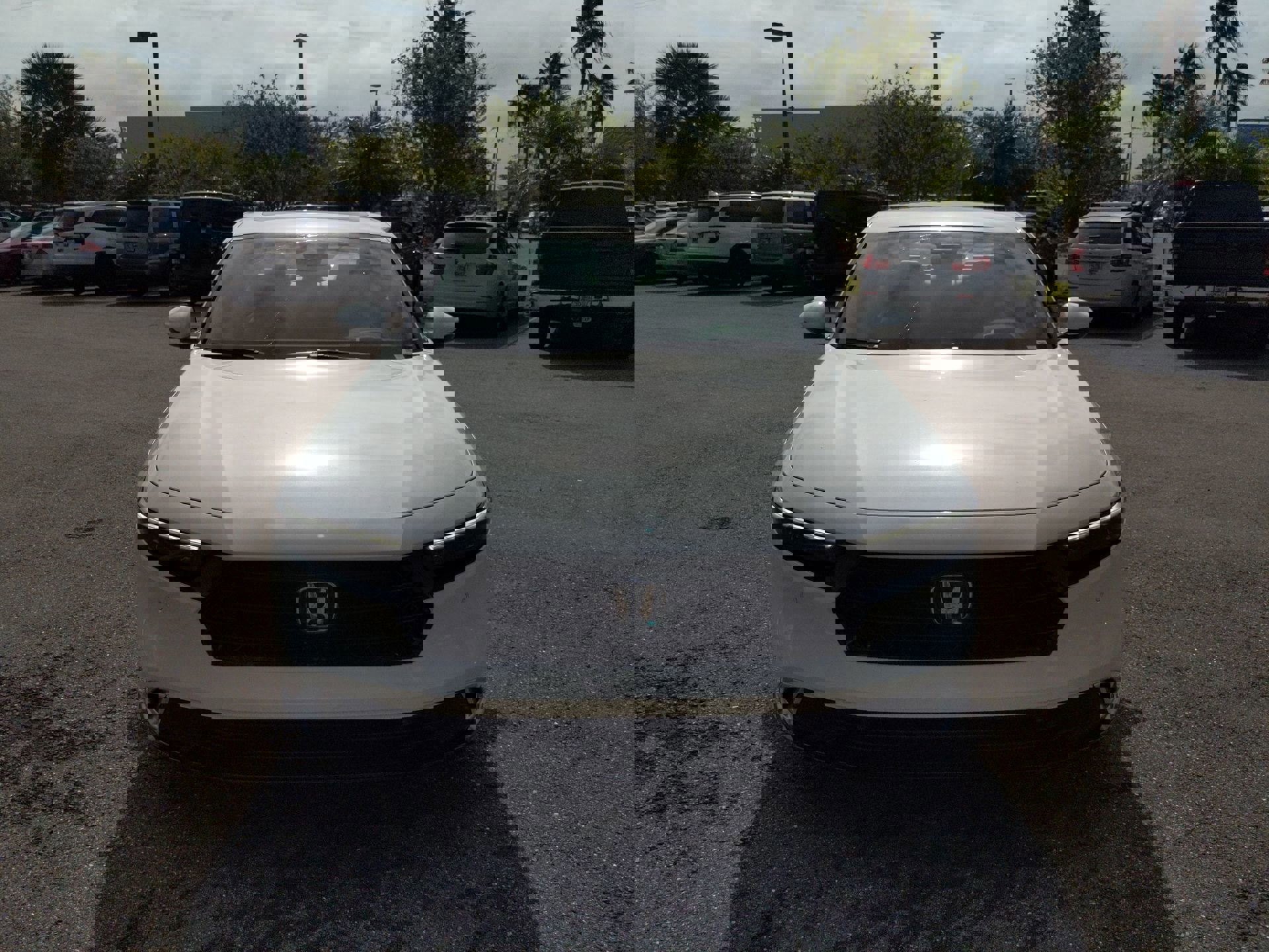 2025 Honda Accord Hybrid Touring photo 3