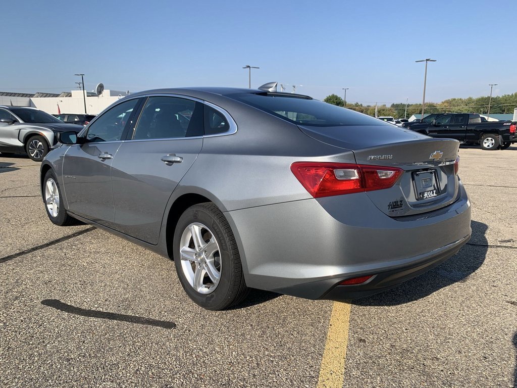 2023 Chevrolet Malibu 1LT photo 4