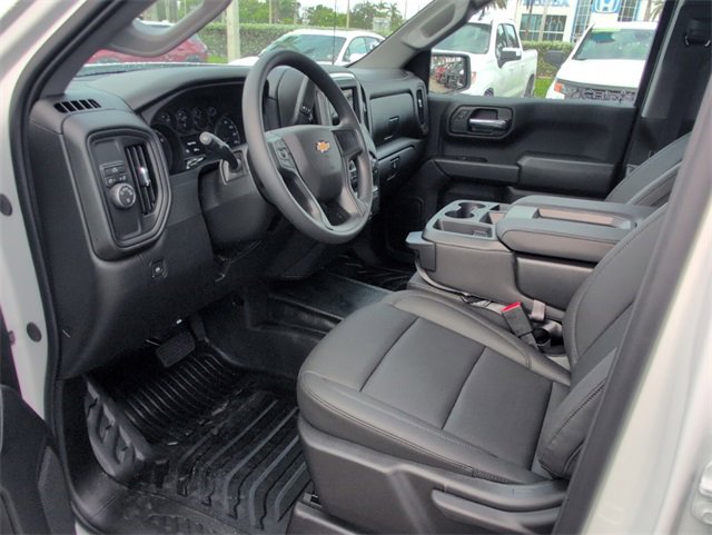 2026 Chevrolet Silverado 1500 photo 4