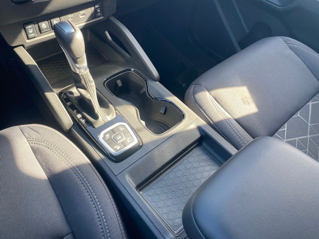 2026 Nissan Frontier SV photo 11