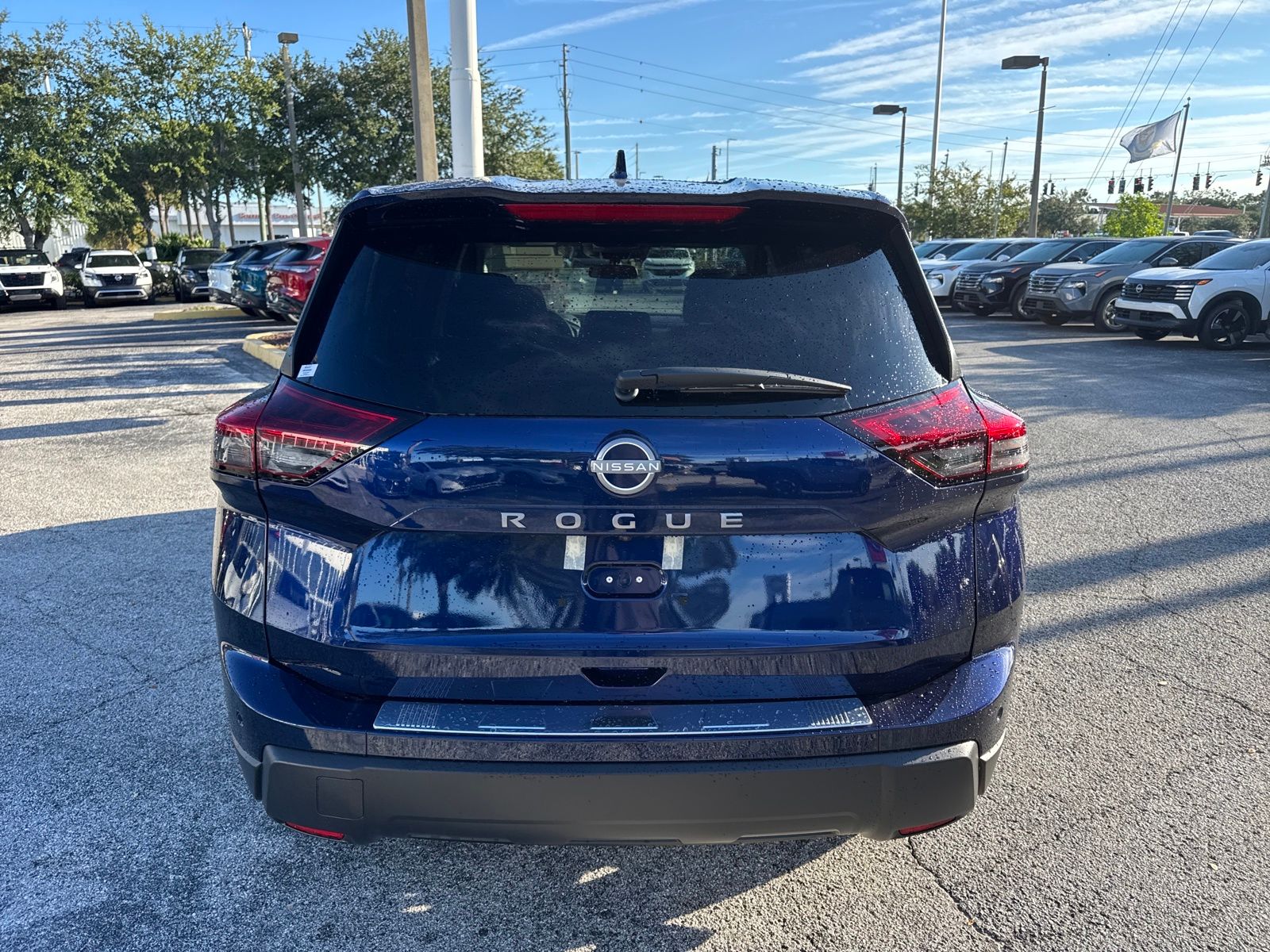 2026 Nissan Rogue SV photo 4