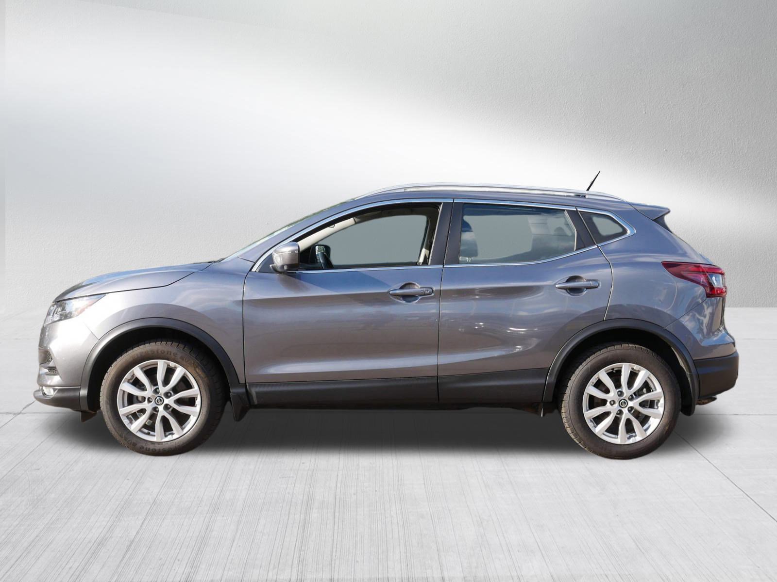 2020 Nissan Rogue Sport SV photo 4