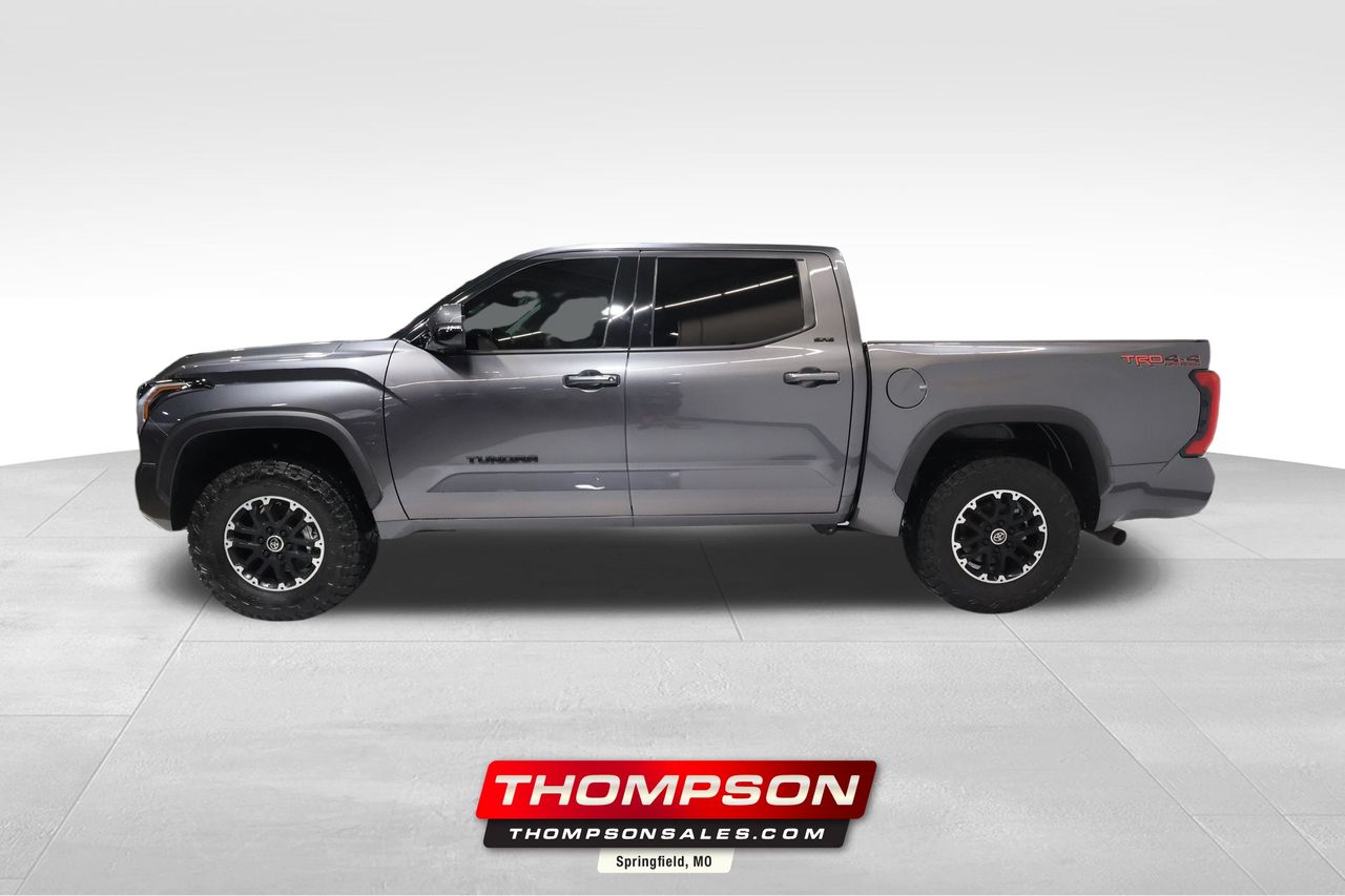 2022 Toyota Tundra SR5's photo