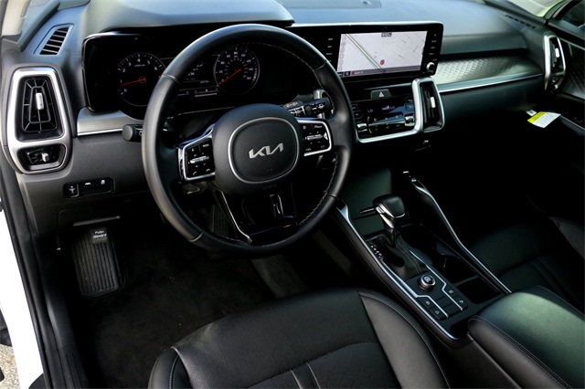 2022 Kia Sorento S photo 7