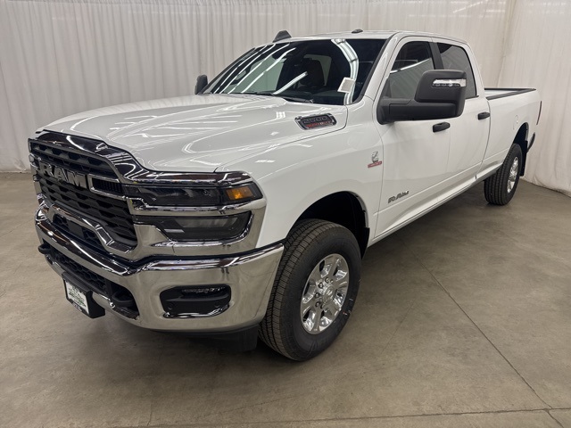 2025 Ram 2500 Big Horn photo 3