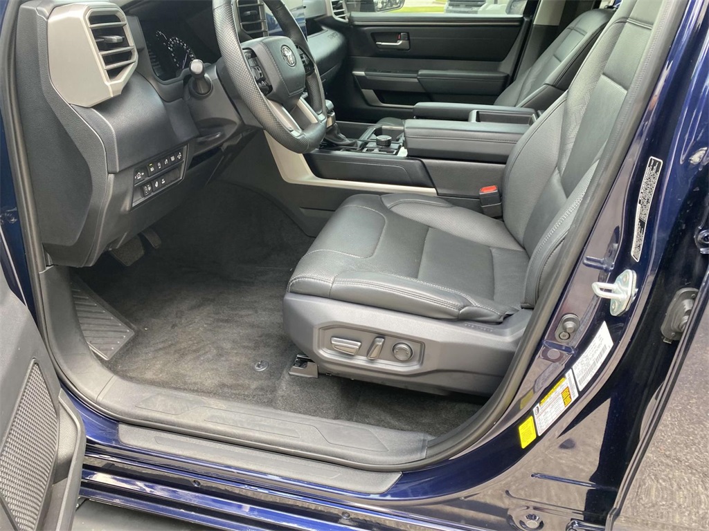 2023 Toyota Tundra SR5 photo 13