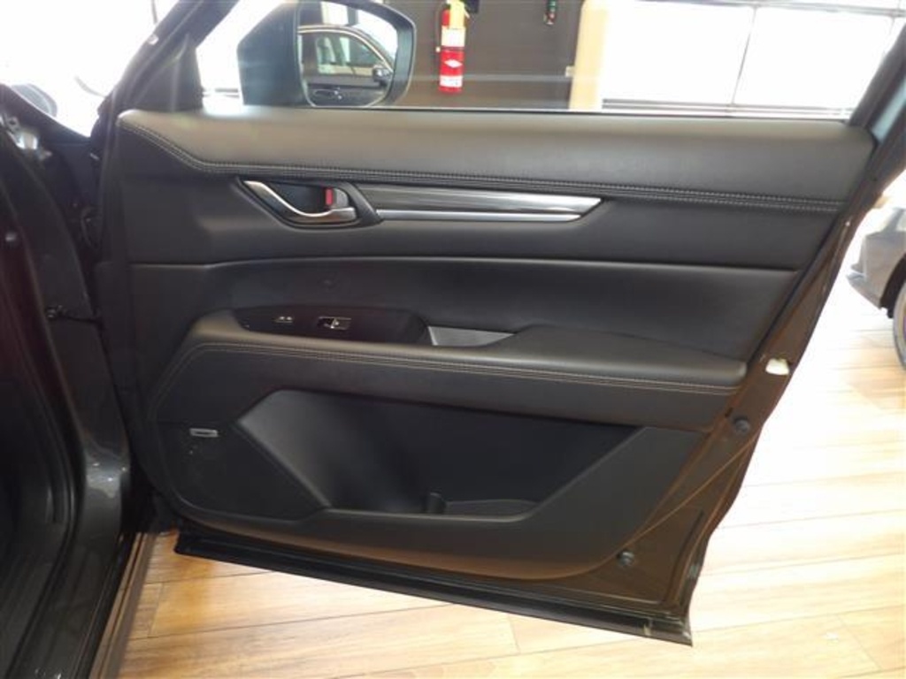 2022 Mazda CX-5 2.5 Premium Plus photo 11