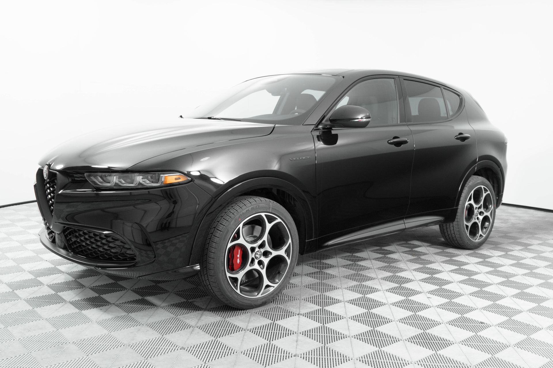 2025 Alfa Romeo Tonale Veloce photo 3