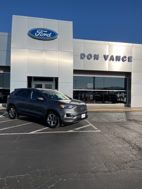 2024 Ford Edge SEL's photo
