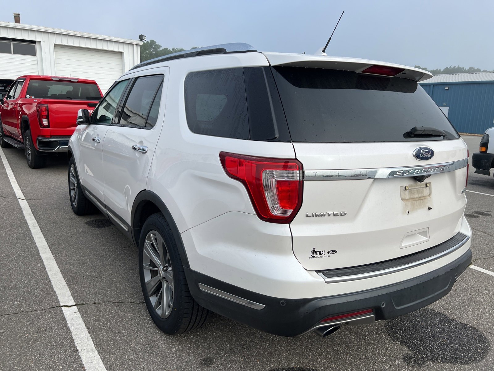 2018 Ford Explorer Limited photo 6
