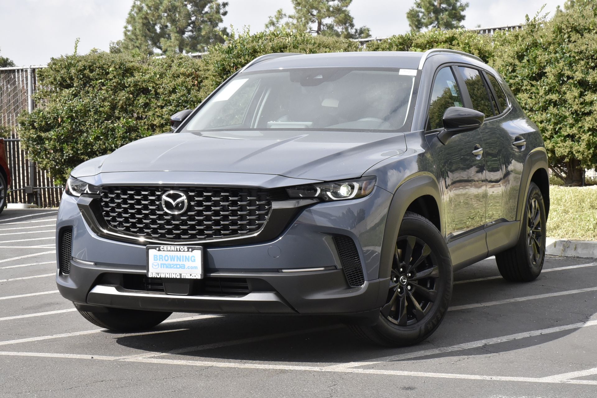 2025 Mazda CX-50 Select's photo