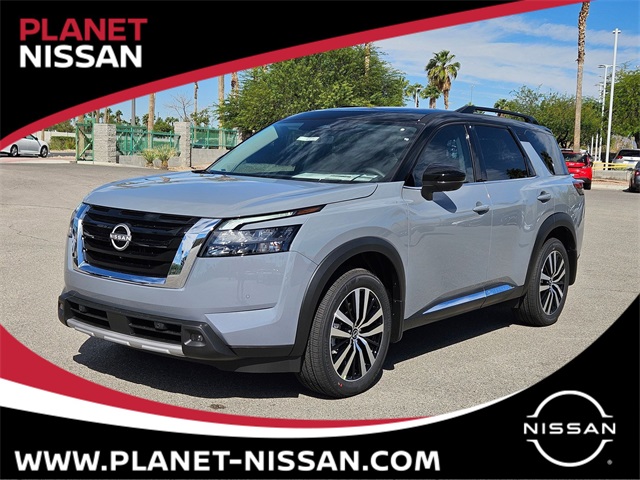 2025 Nissan Pathfinder Platinum's photo