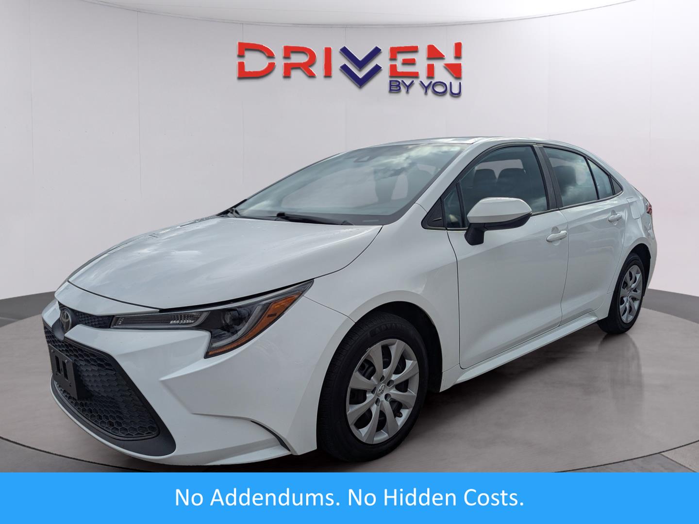 2022 Toyota Corolla LE's photo