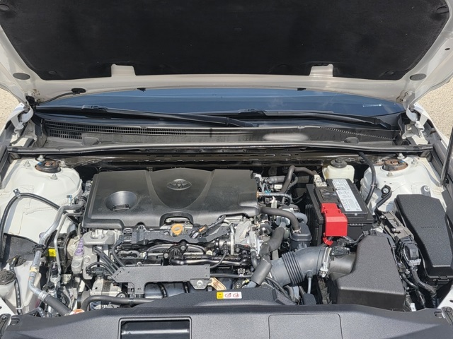 2020 Toyota Camry SE photo 24