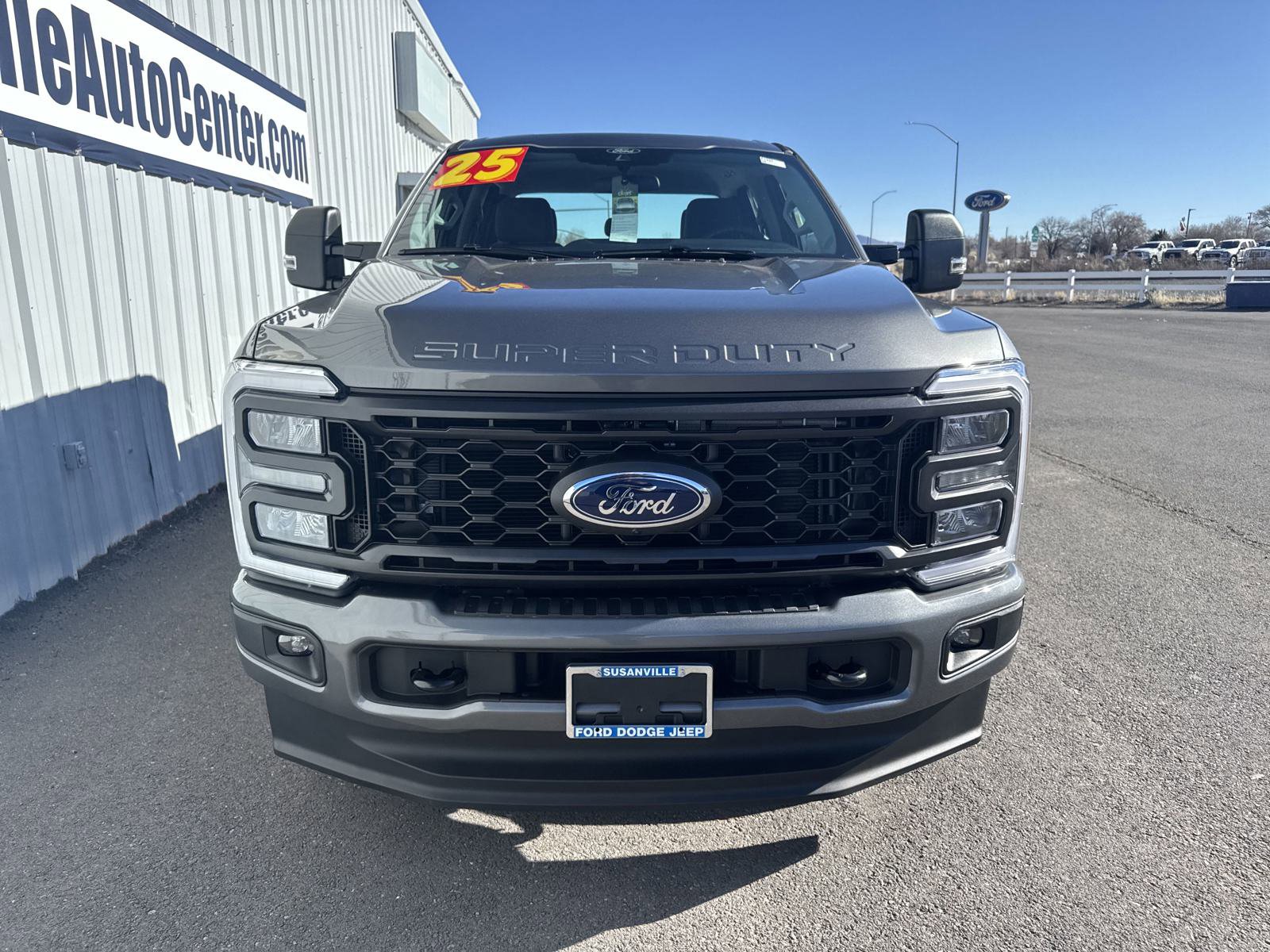 2025 Ford F-250 XL photo 2