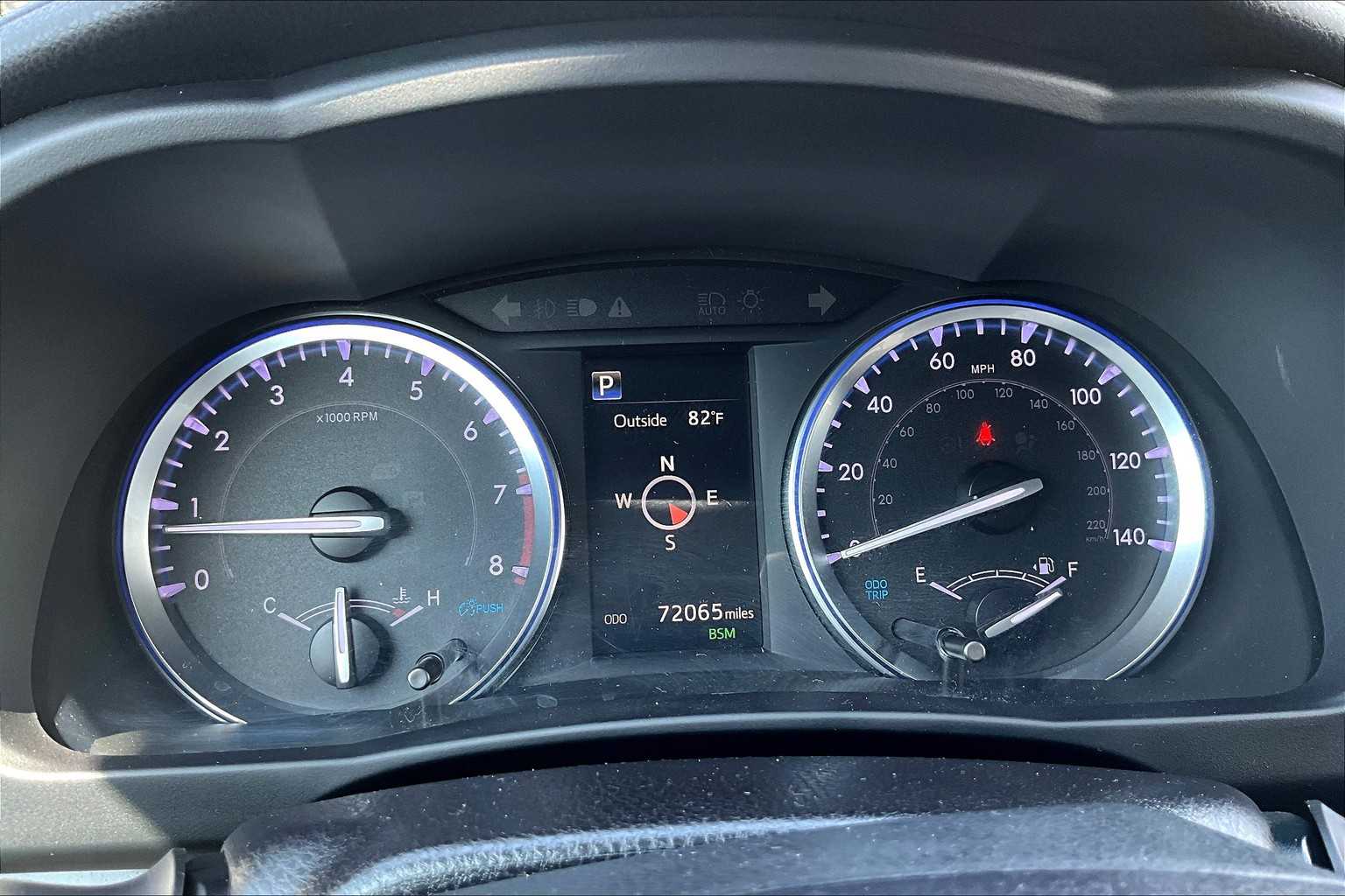 2019 Toyota Highlander SE photo 24