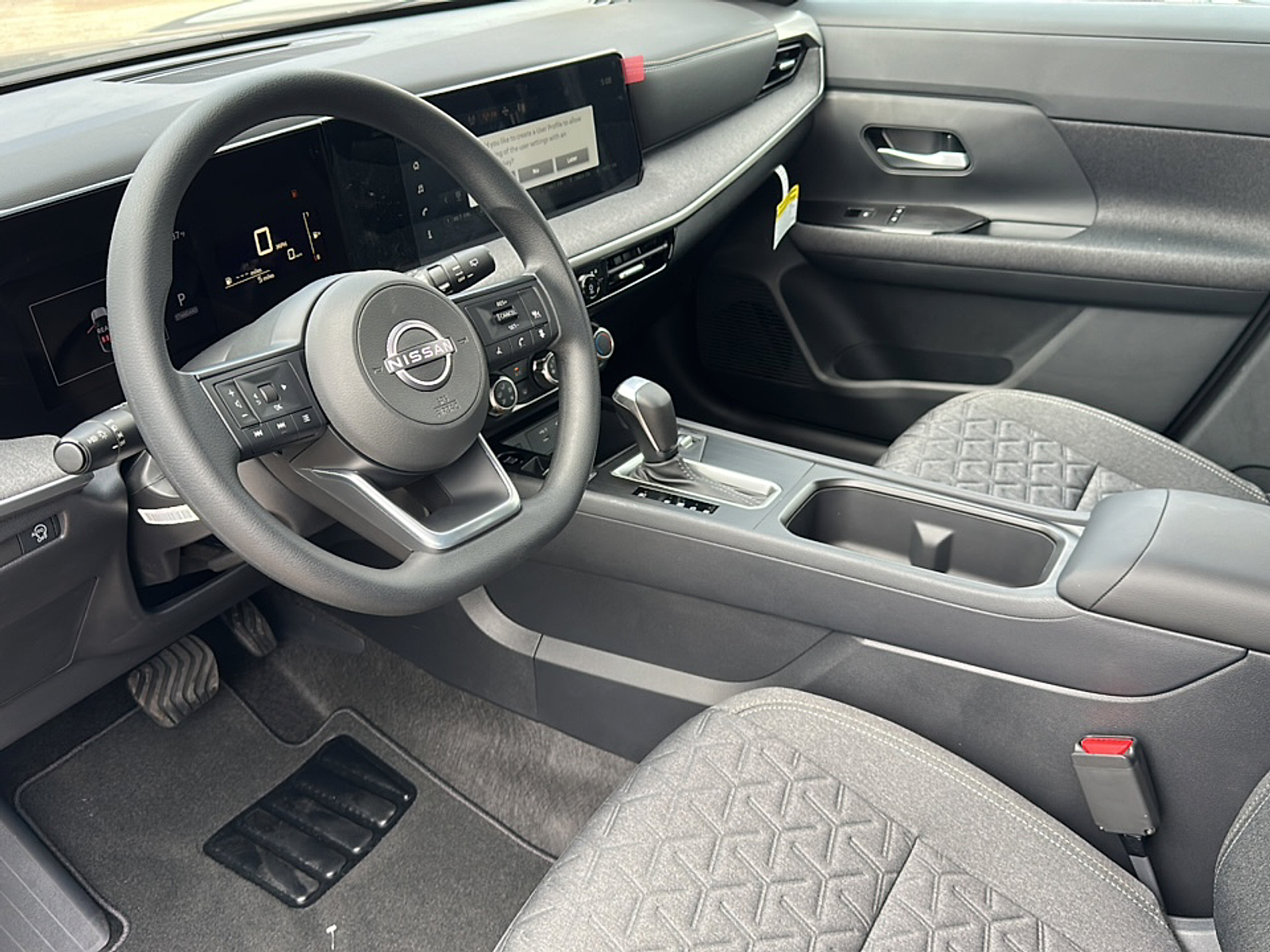 2025 Nissan Kicks SV photo 3
